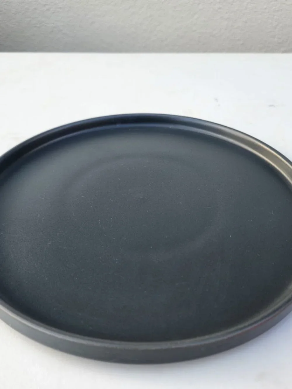 NEW Stone Lain Stoneware Round Dinner Plate Dinnerware Gray Replacement Matte Mi